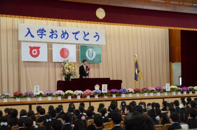 戸田第二小学校入学式に出席しました