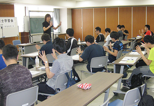 男性保育士学習会の写真