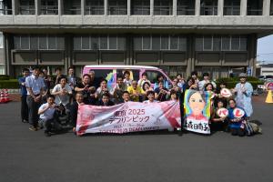 PRカー集合写真