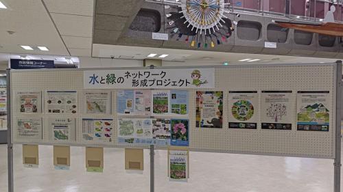 グリーンウェイブ2025でのパネル展示の裏側の写真