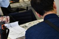 絵を描き始める