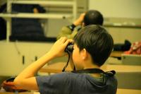 双眼鏡の使い方