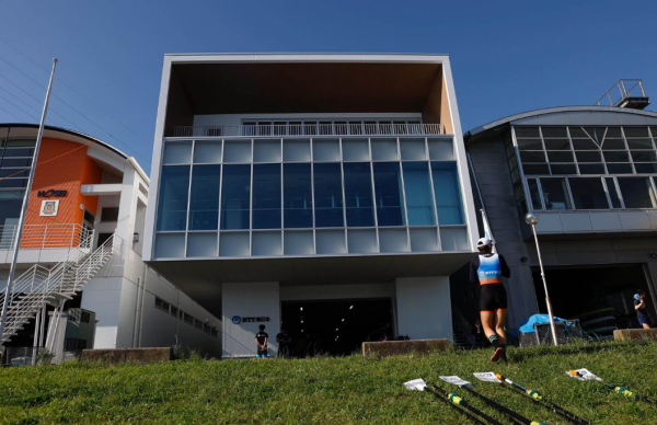 NTT東日本漕艇部新艇庫の写真