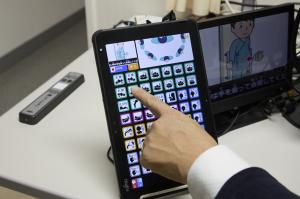 胃部X線検査装置についている多言語対応の装置