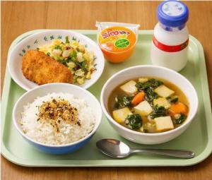 給食の写真