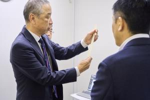 株式会社太陽テント関東の社内の試験室の写真